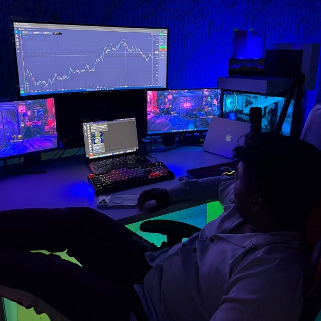 Trader Hunter — founder portrait